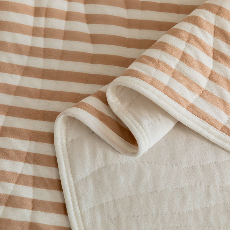 100% Cotton Striped Quilt