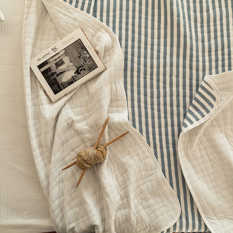 100% Cotton Striped Quilt