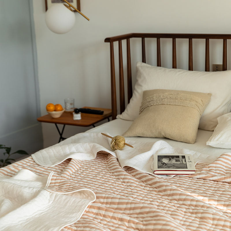 100% Cotton Striped Quilt