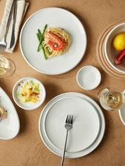 8.5" Cream Round Plate