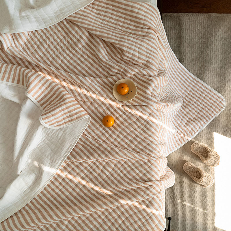 100% Cotton Striped Quilt
