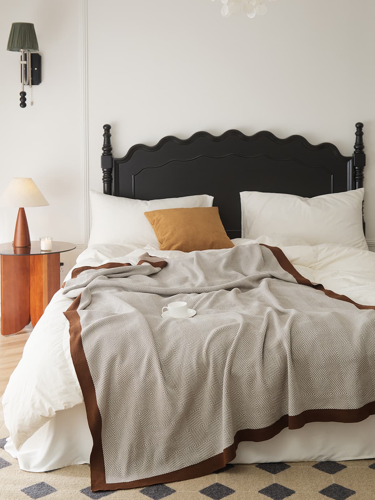 Geometric Pattern Cotton Knit Throw Blanket