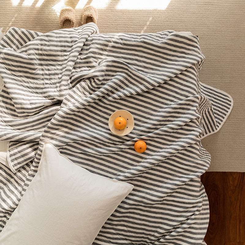 100% Cotton Striped Quilt