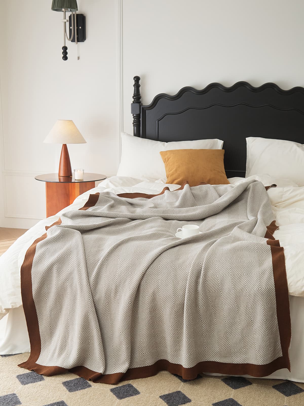 Geometric Pattern Cotton Knit Throw Blanket